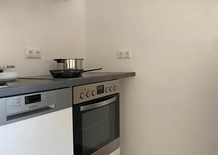 Lahnstrasse Apartman *